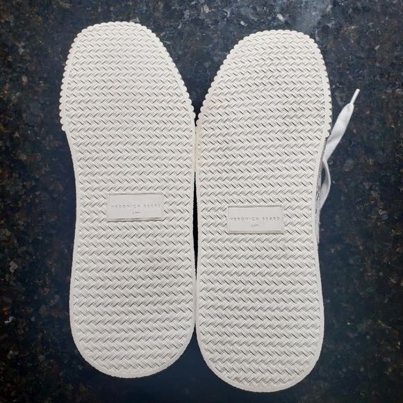 VERONICA BEARD Paulita Embroidered Sneakers Sz 8.5 - Picture 9 of 15